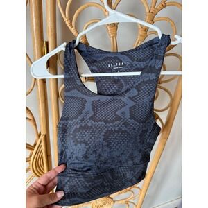 Allfenix Womens Grey Snakeskin Racerback Sports Bra Size S Activewear Cutout